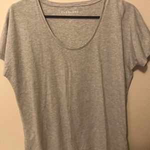 •3/$40• Everlane tee